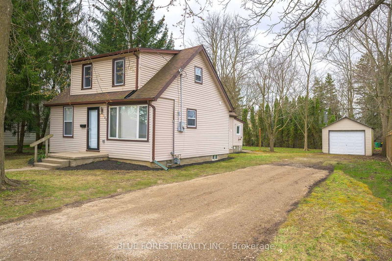 186 Victoria St, Southwest Middlesex - Glencoe image-0-0