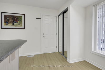 Unit 15 — 203 Paseo Private, Ottawa - Centrepointe image-0-2