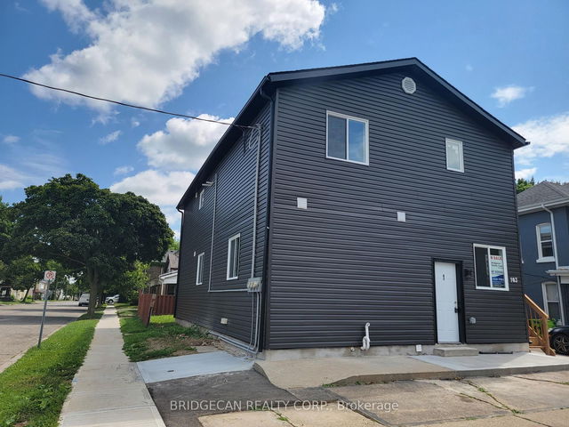 2 - 103 Peel Street