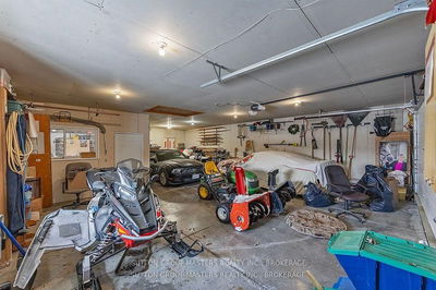 4594 Yarker Rd, Harrowsmith - Frontenac South image-0-4