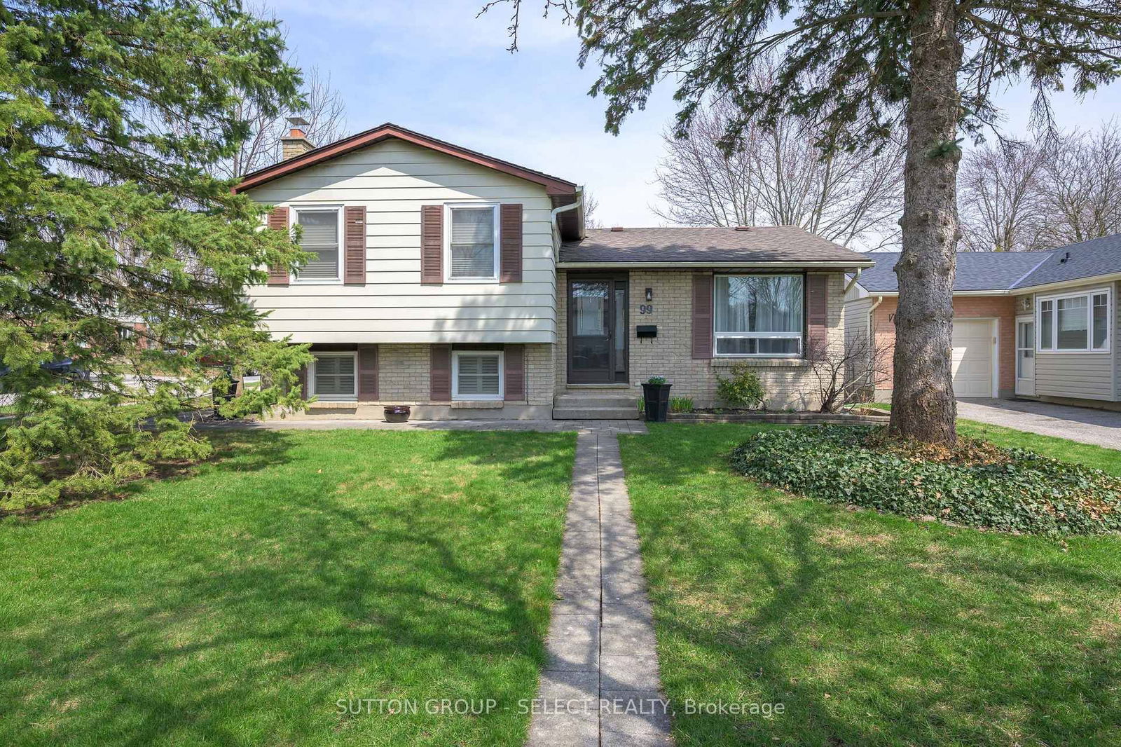 Detached House for sale at 99 Inverary Crescent, London, North I, N6G 3L7 - MLS: X12089133