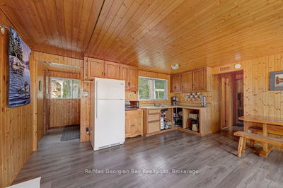15SR405 SEVERN RIVER SHORE, Muskoka Lakes - Wood (Muskoka Lakes) image-0-3