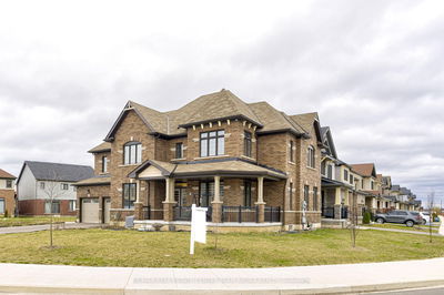 264 Bedrock Dr, Hamilton - Stoney Creek Mountain image-0-2