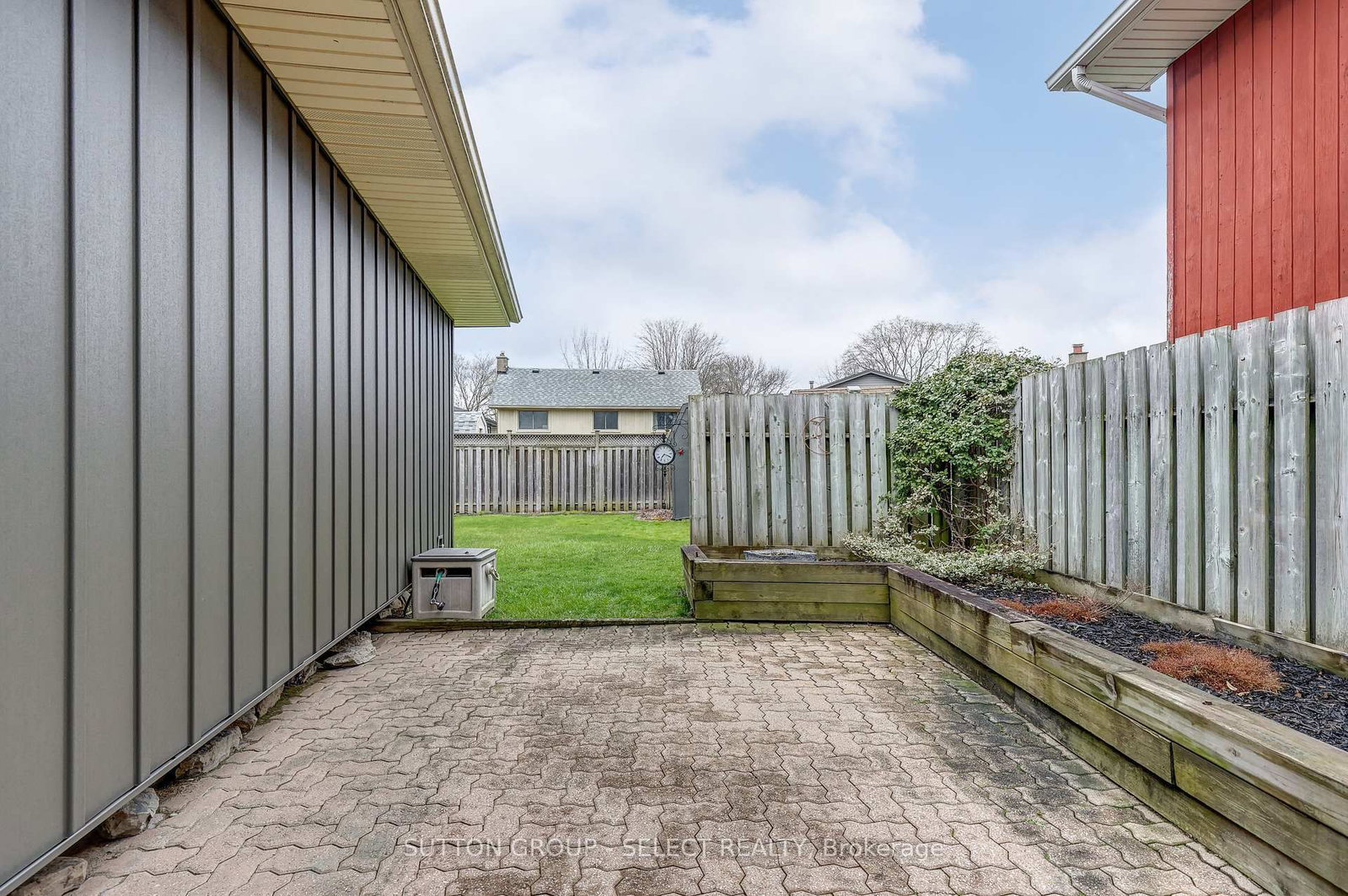 Listing Image 32