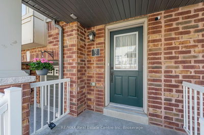 Unit 2 — 395 Linden Dr, Cambridge -  image-0-1