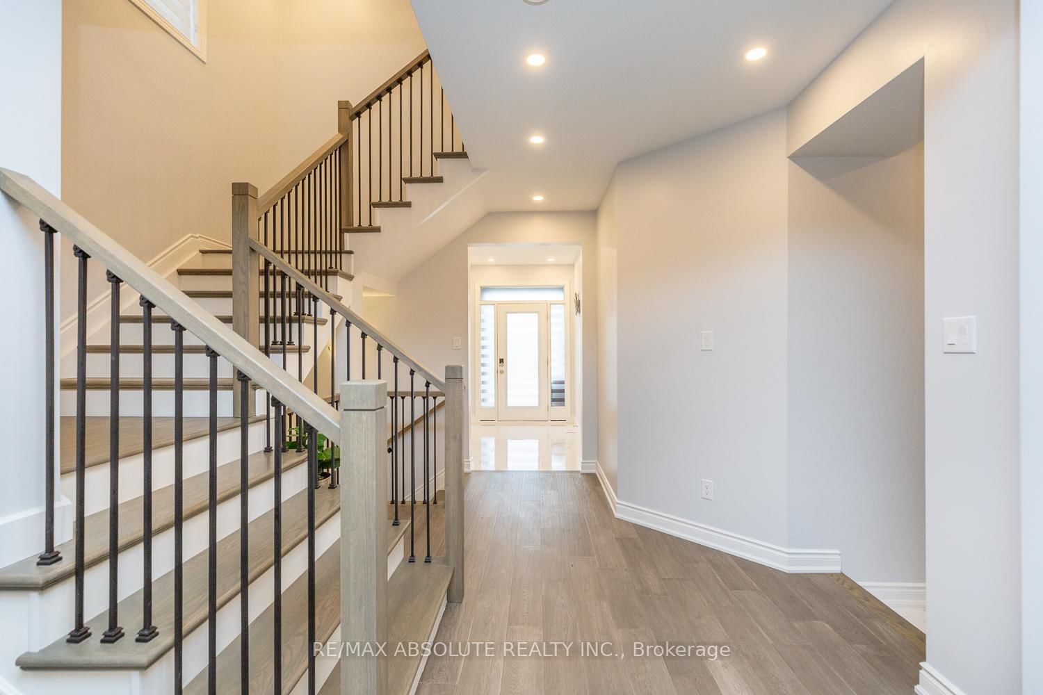 Detached House for sale at 1019 APOLUNE Street, Ottawa, Barrhaven - Half Moon Bay, K2J 6N8 - MLS: X12089740