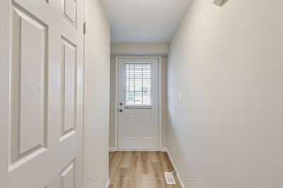 102 Rochefort St, Kitchener -  image-0-1