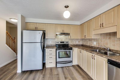 102 Rochefort St, Kitchener -  image-0-3