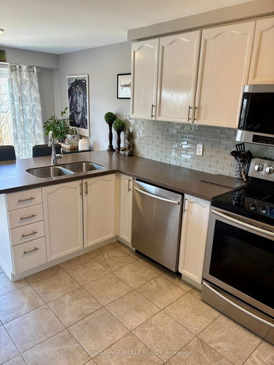 153 Tait Cres, Centre Wellington - Fergus image-0-4