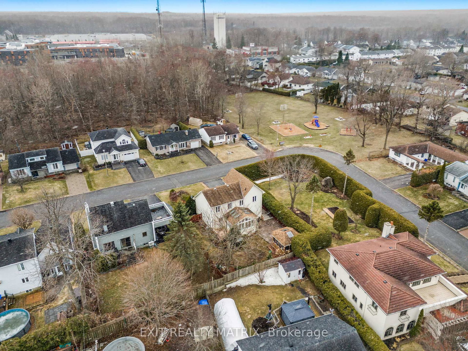 Listing Image 3