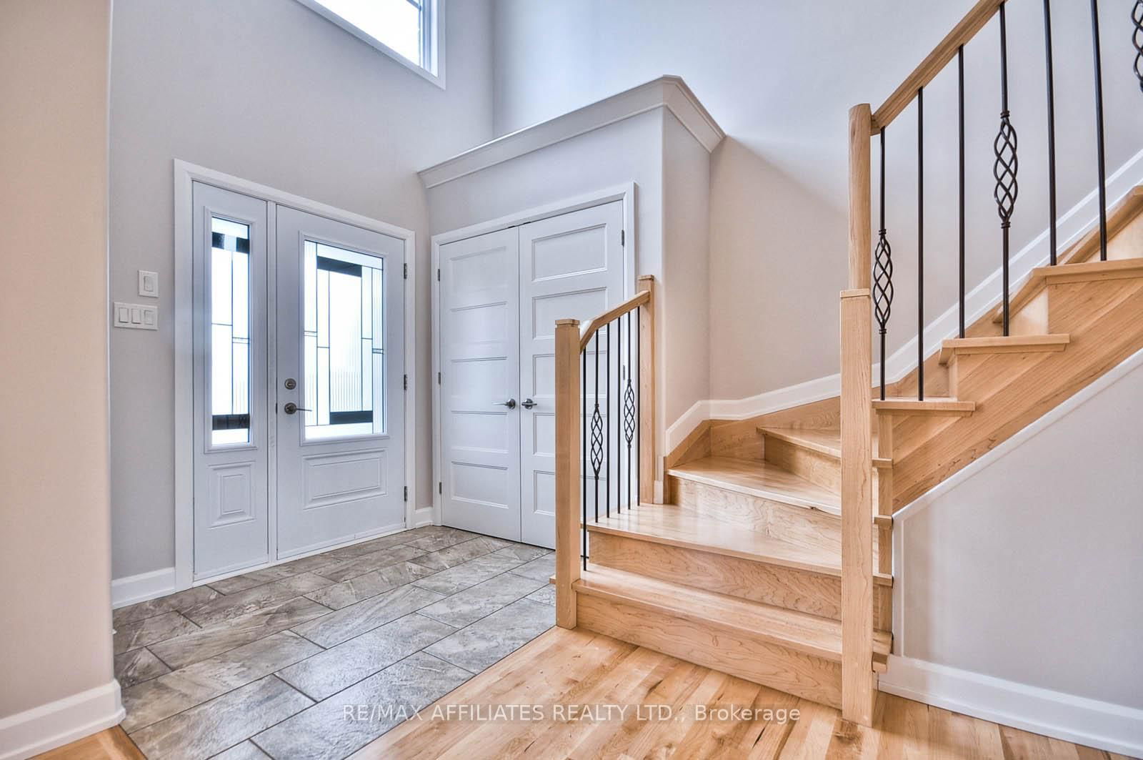 Detached House for sale at 619 Geneva Crescent, Russell, Embrun, K0A 1W0 - MLS: X12090002
