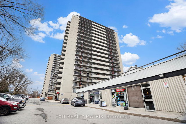 301 - 158B McArthur Avenue