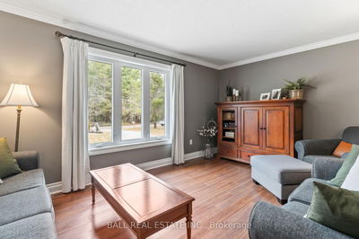 37 Hodgson Dr, Kawartha Lakes - Somerville image-0-4