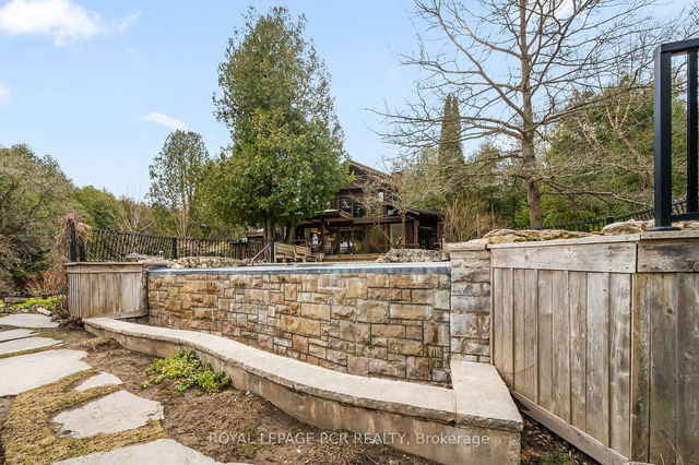 15 River Bluff Path