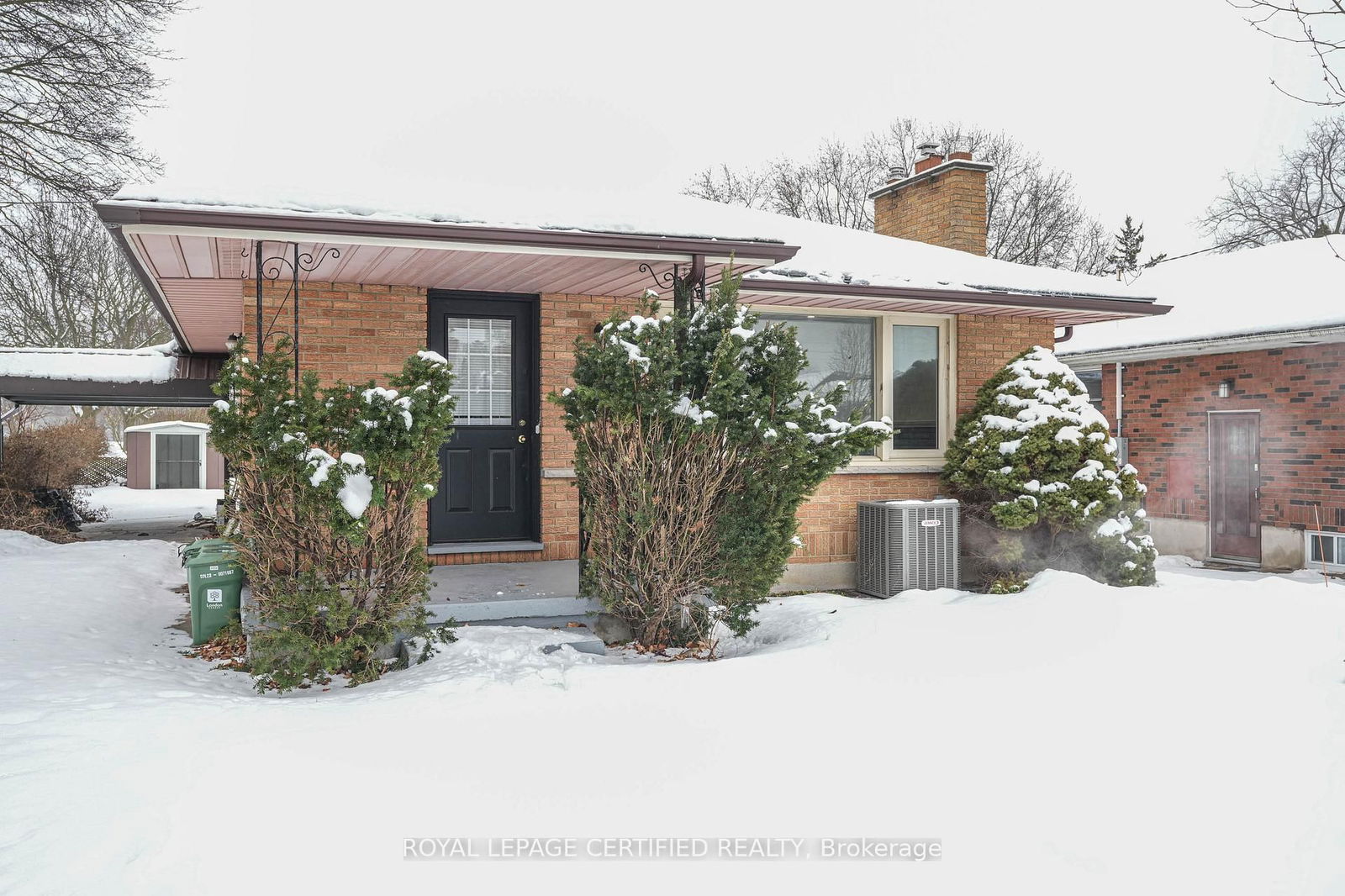 Detached House for sale at 637 Ross Street, London, East C, N5Y 3V8 - MLS: X12090470