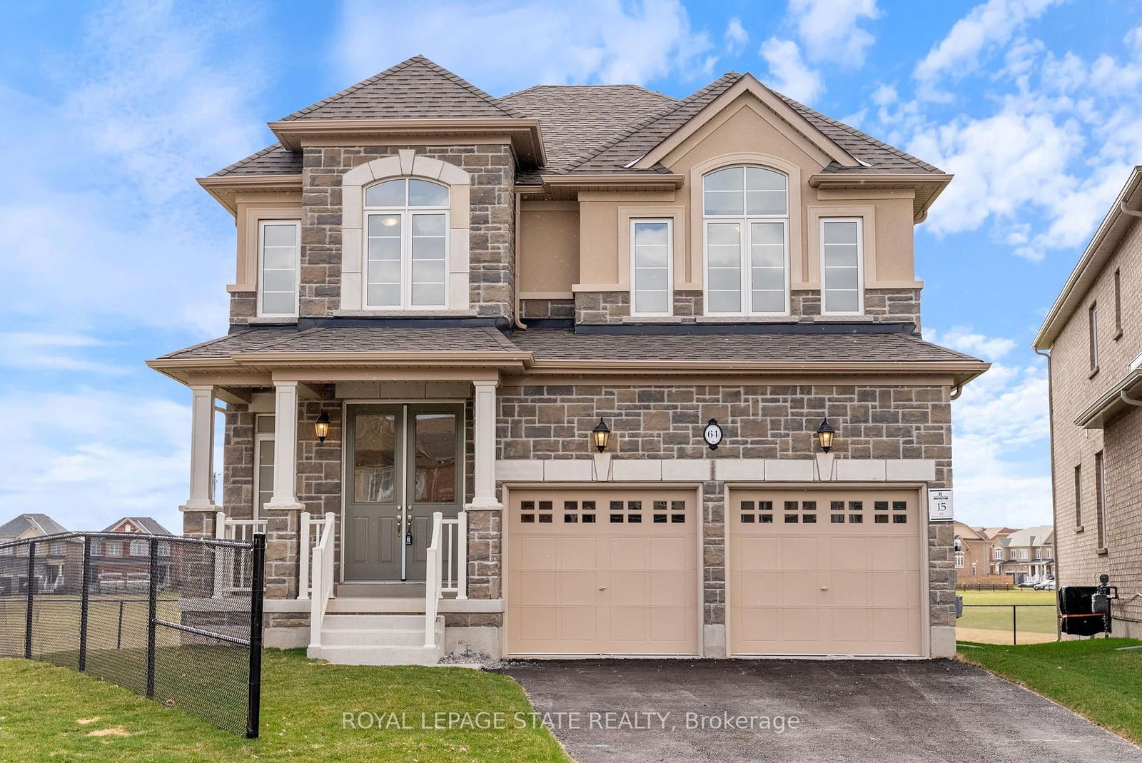 Detached House for sale at 64 Shawbridge Court, Hamilton, Stoney Creek Mountain, L8J 0J8 - MLS: X12090617