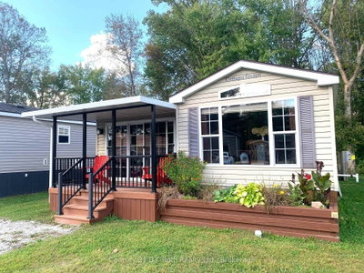 Mobile/Trailer sold at 43-1082 Shamrock Marina Road, Gravenhurst, Ontario, P0E 1N0 - Morrison - MLS: X12090669