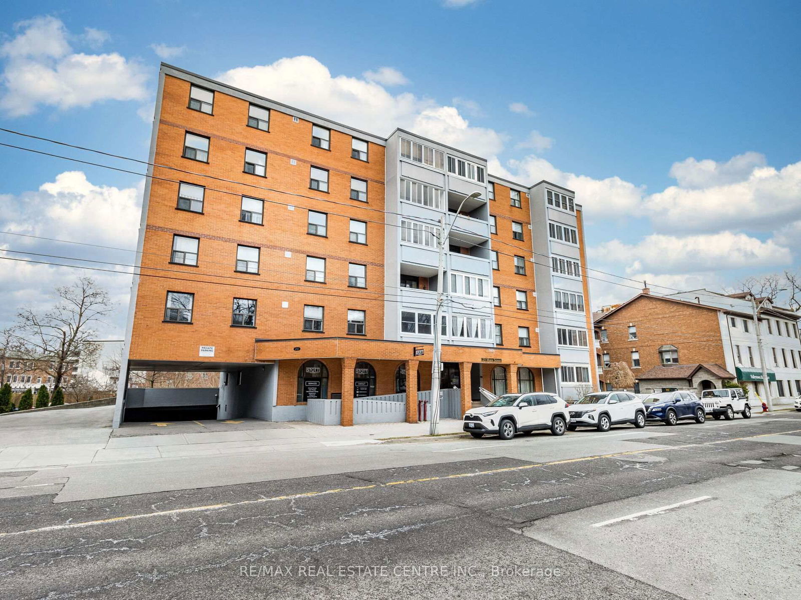 Condo for sale at 406-23 Main Street, Hamilton, Dundas, L9H 2P7 - MLS: X12090780