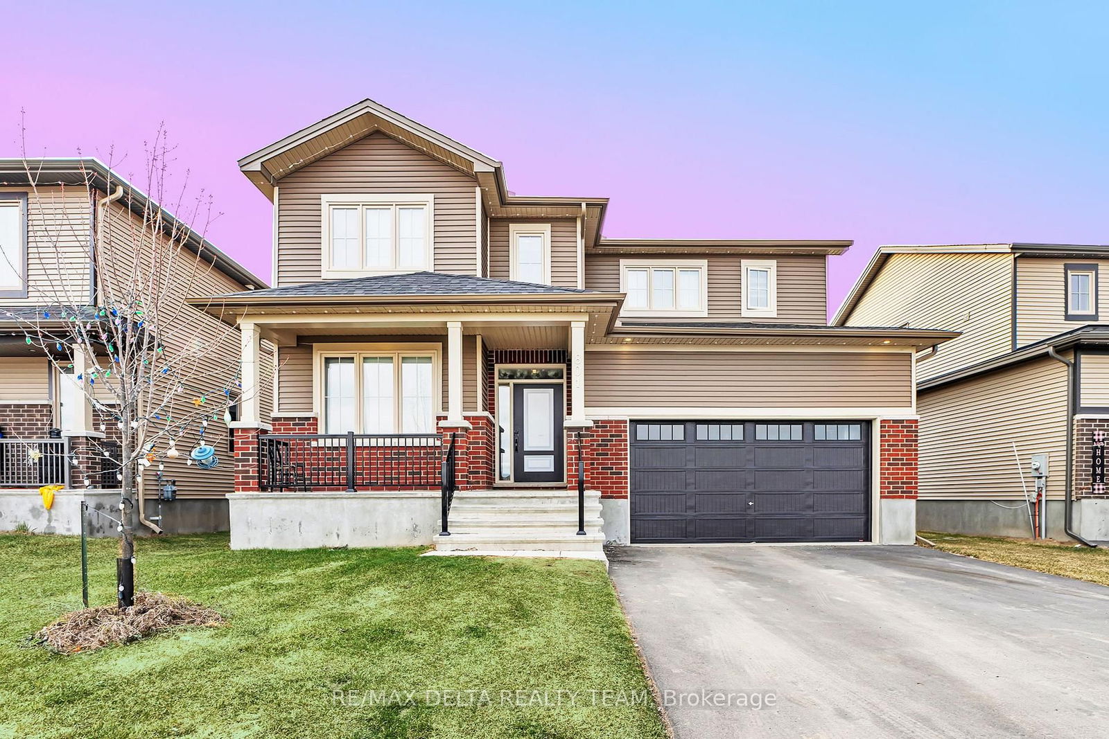 Detached House sold at 801 Gamble Drive, Russell, Village of Russell, K4R 0G6 - MLS: X12090882