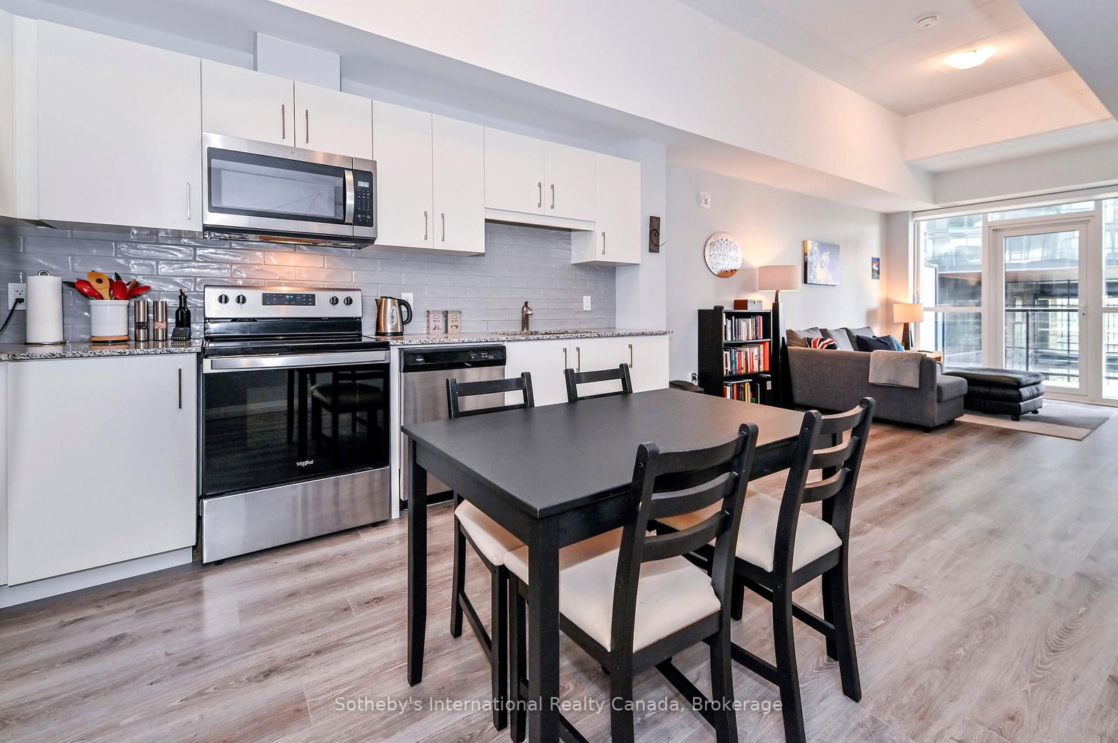 Condo for sale at 409-108 Garment Street, Kitchener, N2G 2E2 - MLS: X12091060