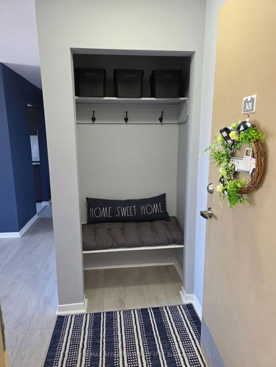 Unit 301 — 26 Pearl St, Smiths Falls - Smiths Falls image-0-2