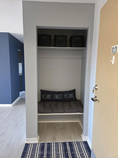 Unit 301 — 26 Pearl St, Smiths Falls - Smiths Falls image-0-3