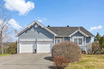 1846 Bay Rd, Champlain - Champlain Twp