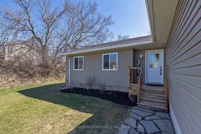 5442 Hinchinbrooke Rd, Hartington - Frontenac South image-0-1