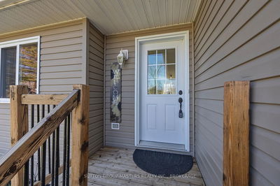 5442 Hinchinbrooke Rd, Hartington - Frontenac South image-0-2