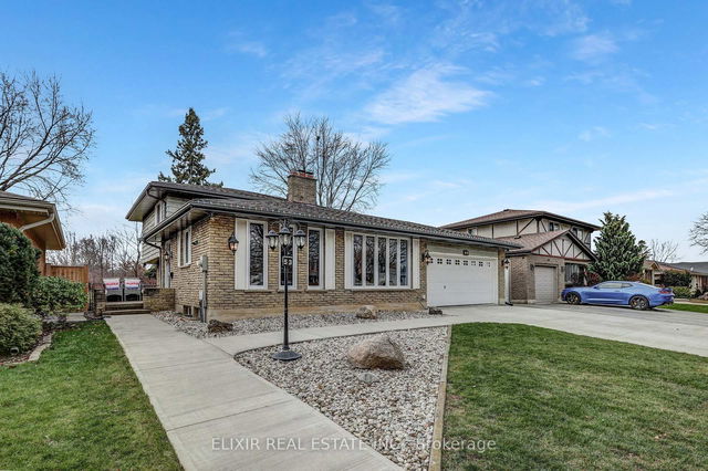 53 Winding Way