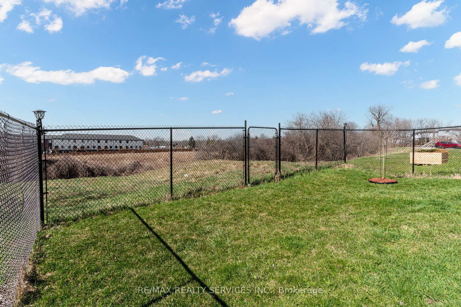 Listing Image 49