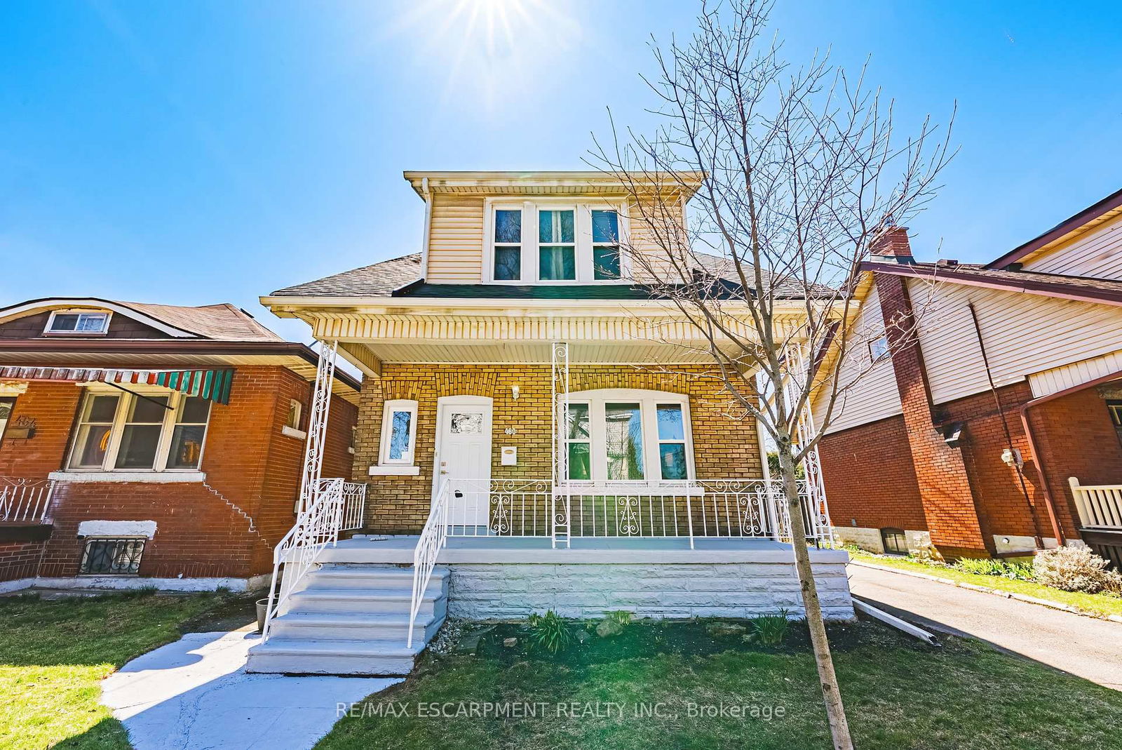 Detached House for sale at 460 Maple Avenue, Hamilton, Delta, L8M 2C8 - MLS: X12092039