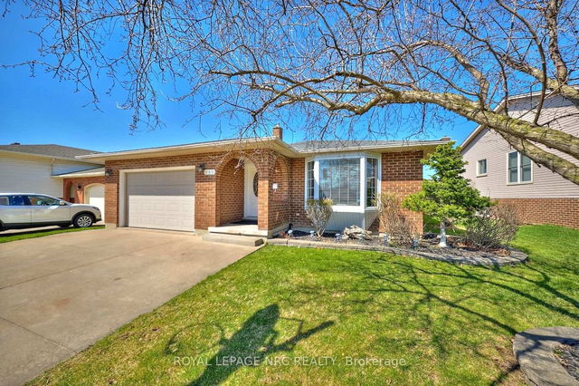 61 Mcdonagh Crescent