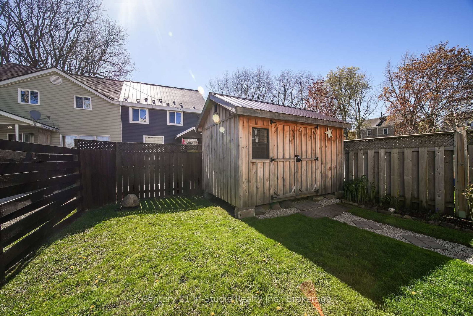 Listing Image 7