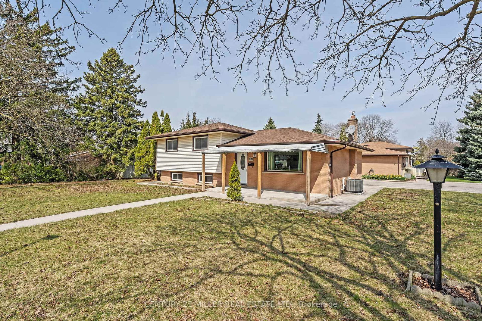 Detached House for sale at 1151 Lancaster Street, London East, East D, N5V 2L4 - MLS: X12092772