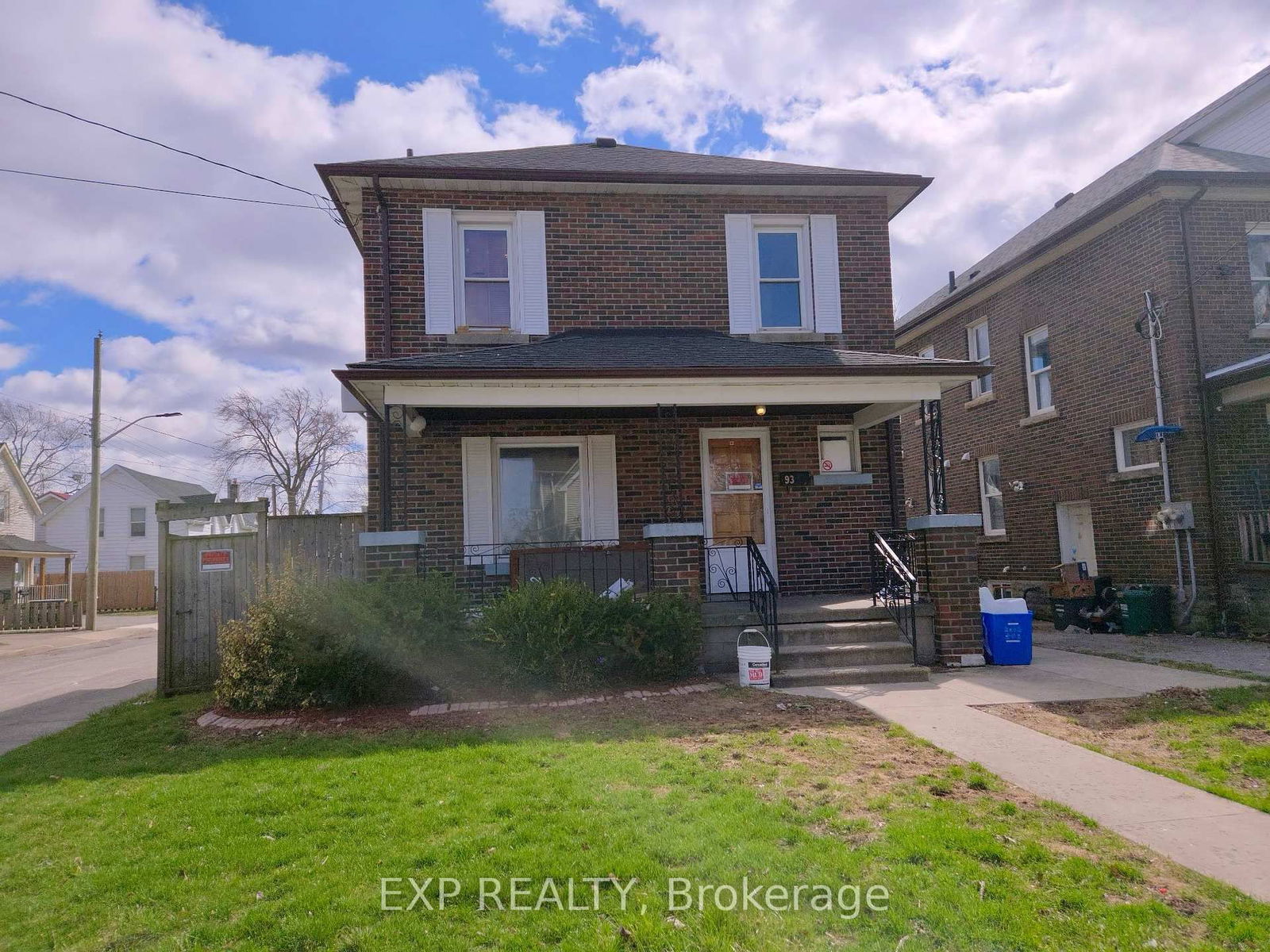 Detached House for sale at 93 State Street, Welland, Welland Downtown, L3B 4K6 - MLS: X12092896