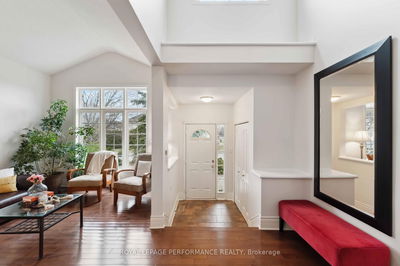 1060 Charest Way, Orleans - Avalon East image-0-4