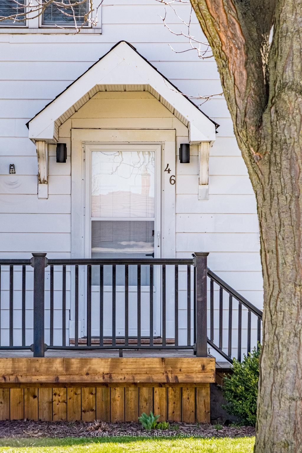 Detached House sold at 46 Marmora Street, St. Catharines, E. Chester, L3P 3C3 - MLS: X12093078