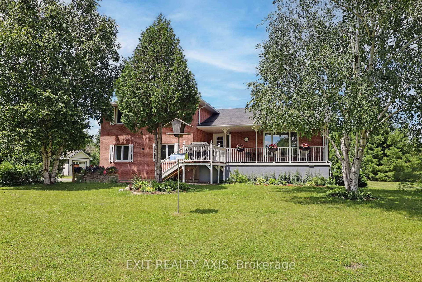 Detached House sold at 42 STRICKLAND Road, Rideau Lakes, Rideau Lakes (South Elmsley) Twp, K0G 1L0 - MLS: X12093111