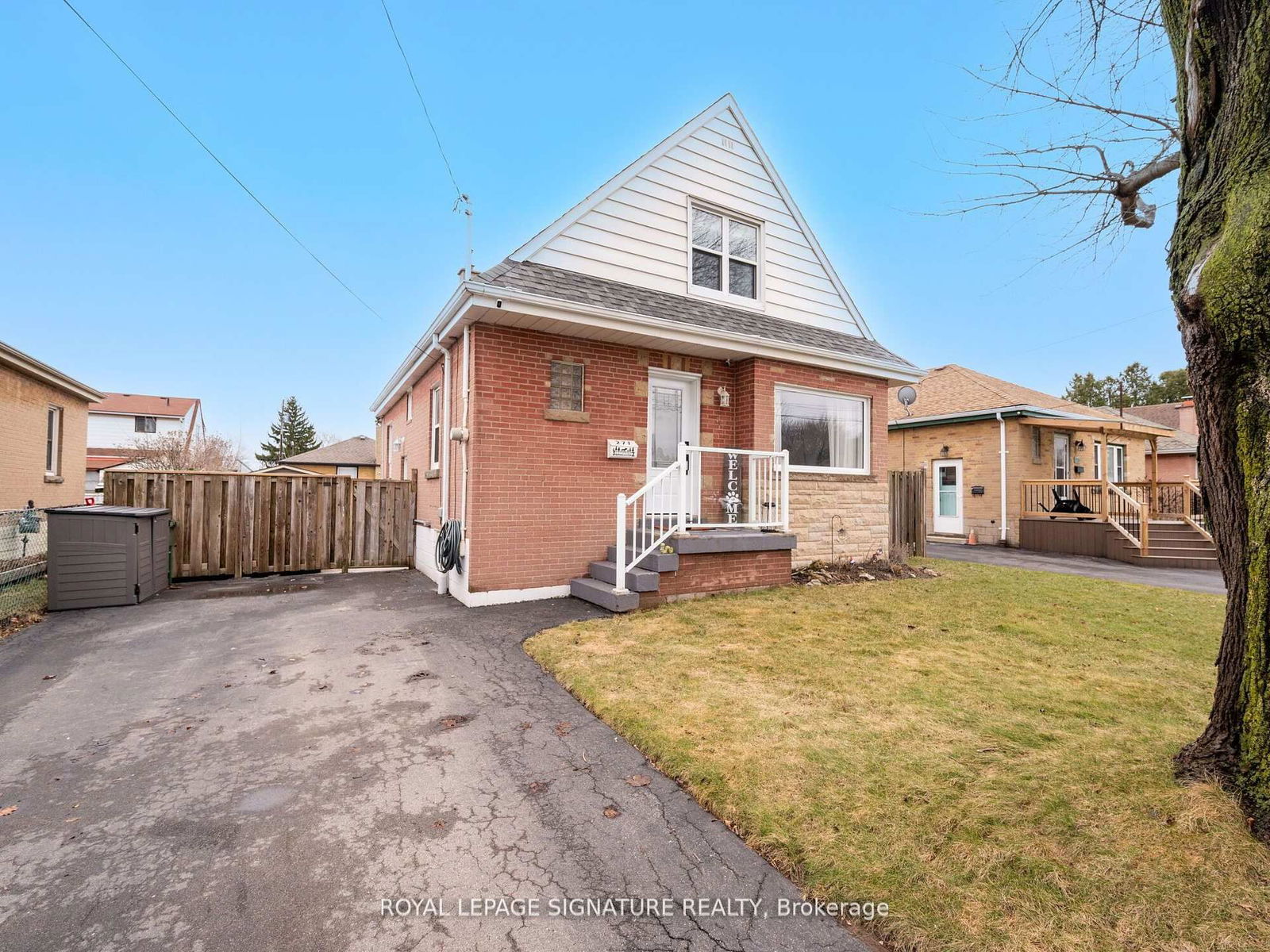 Detached House sold at 271 East 35th Street, Hamilton, Raleigh, L8V 3Y5 - MLS: X12093167