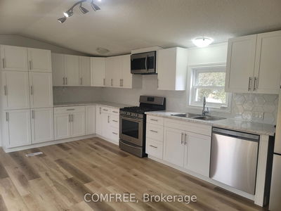 Unit 18 — 75049 Hensall Rd, Huron East - Tuckersmith