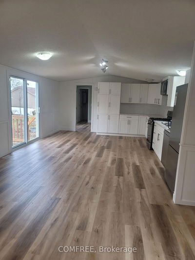 Unit 18 — 75049 Hensall Rd, Huron East - Tuckersmith image-0-3