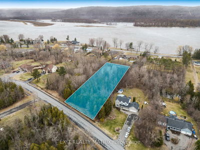 30 Davidson St, Champlain - Champlain Twp