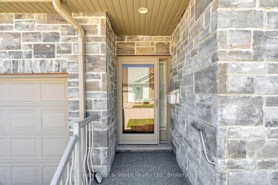 Unit 3 — 855 Wallace Ave, North Perth - Listowel image-0-3