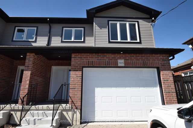 305 SIMCOE Street