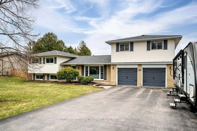 87 Jeffrey Drive