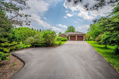 953 St David St, Centre Wellington - Fergus image-0-2