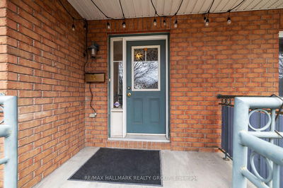 35 Thornbury Cres, Ottawa - Centrepointe image-0-1