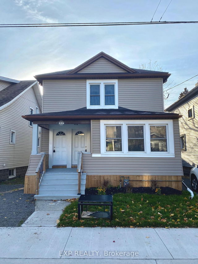 MAIN FLOOR UNIT - 104 Lowell Avenue