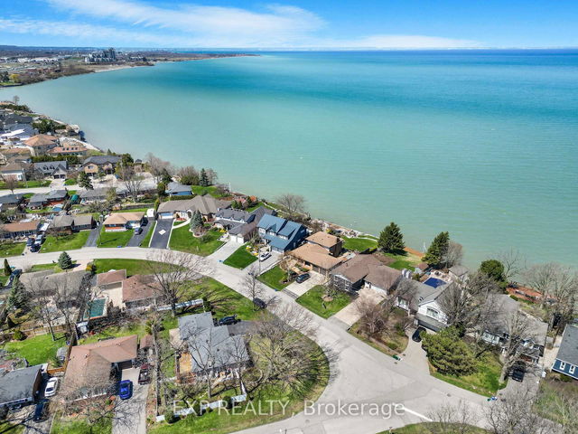 138 Lakeside Drive